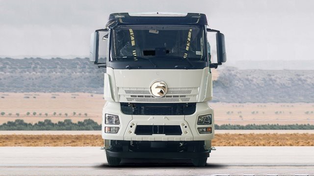 Khung xe tải diesel 8*4 cho máy trộn/máy dò